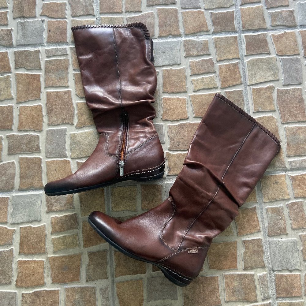 Pikolinos Tall Brown Leather Boots